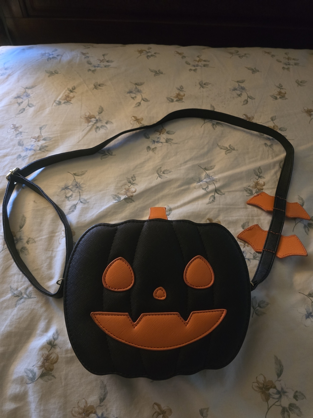 Fashion Nova Black & Orange Pumpkin Face Crossbody Bag